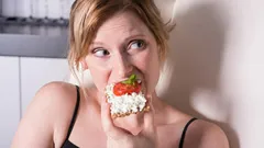 Proč máme neustále chuť na svačiny: odborníci na výživu uvedli 5 hlavních důvodů