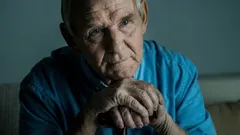 Čeho devadesátiletí lidé nejvíce litují: psycholog uvedl nejčastější odpovědi